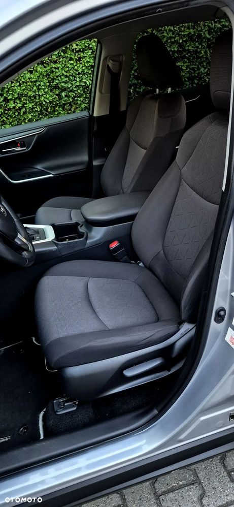 Toyota RAV4 2.5 Hybrid Black Edition by JBL 4x2 - 17