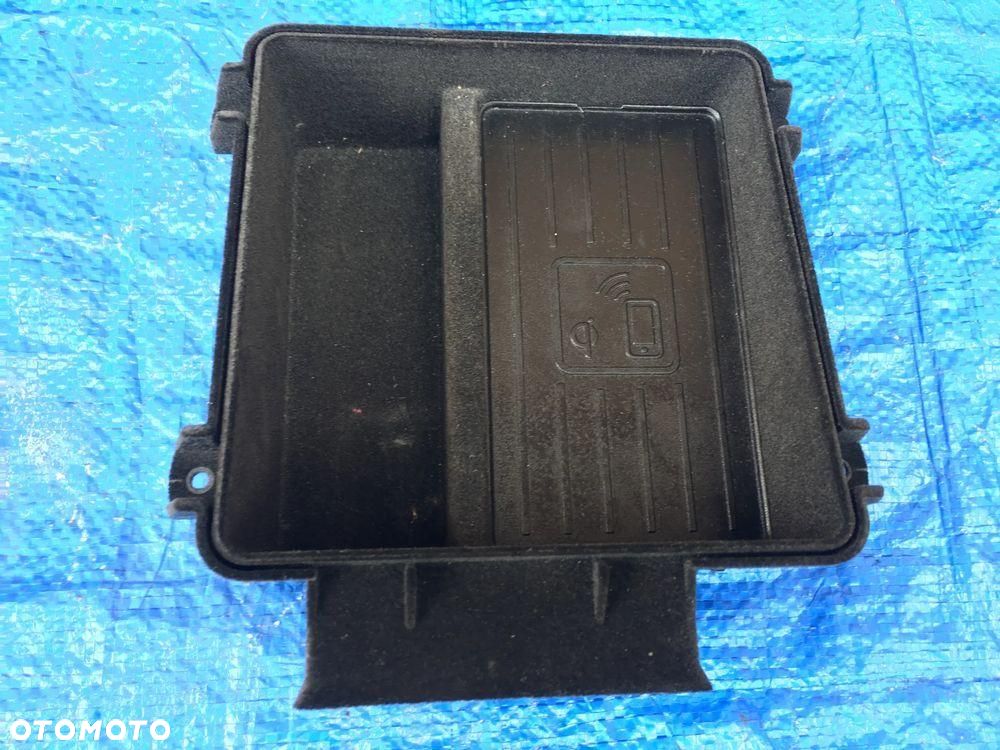 Audi Q7 4M Ładowarka Indukcyjna Indukcja Schowek 4M0035502A - 7