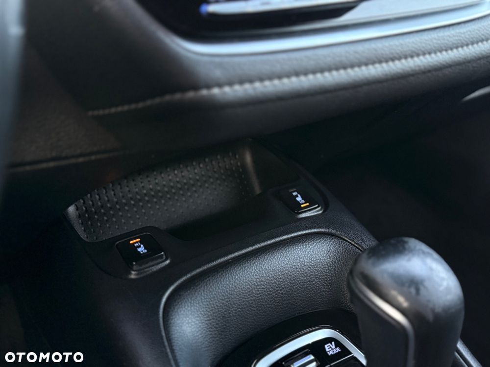 Toyota Corolla 1.8 Hybrid Active - 22