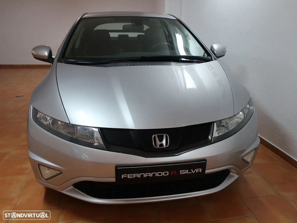 Honda Civic 1.4 i-VTEC Sport Edition - 4