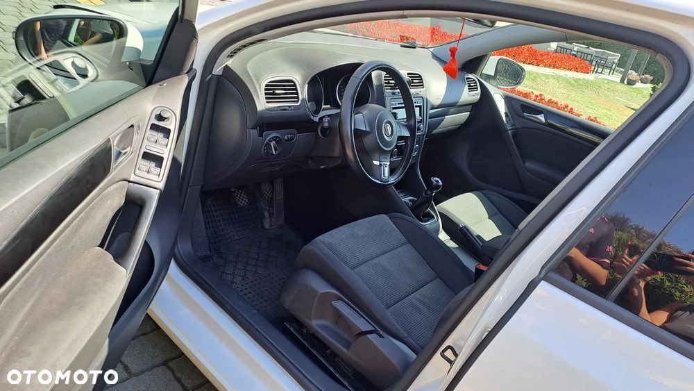 Volkswagen Golf 1.4 TSI Comfortline - 24