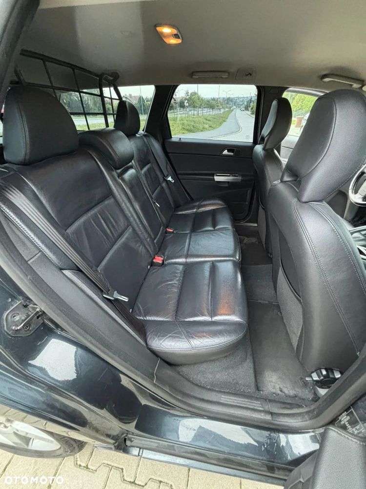 Volvo V50 - 8