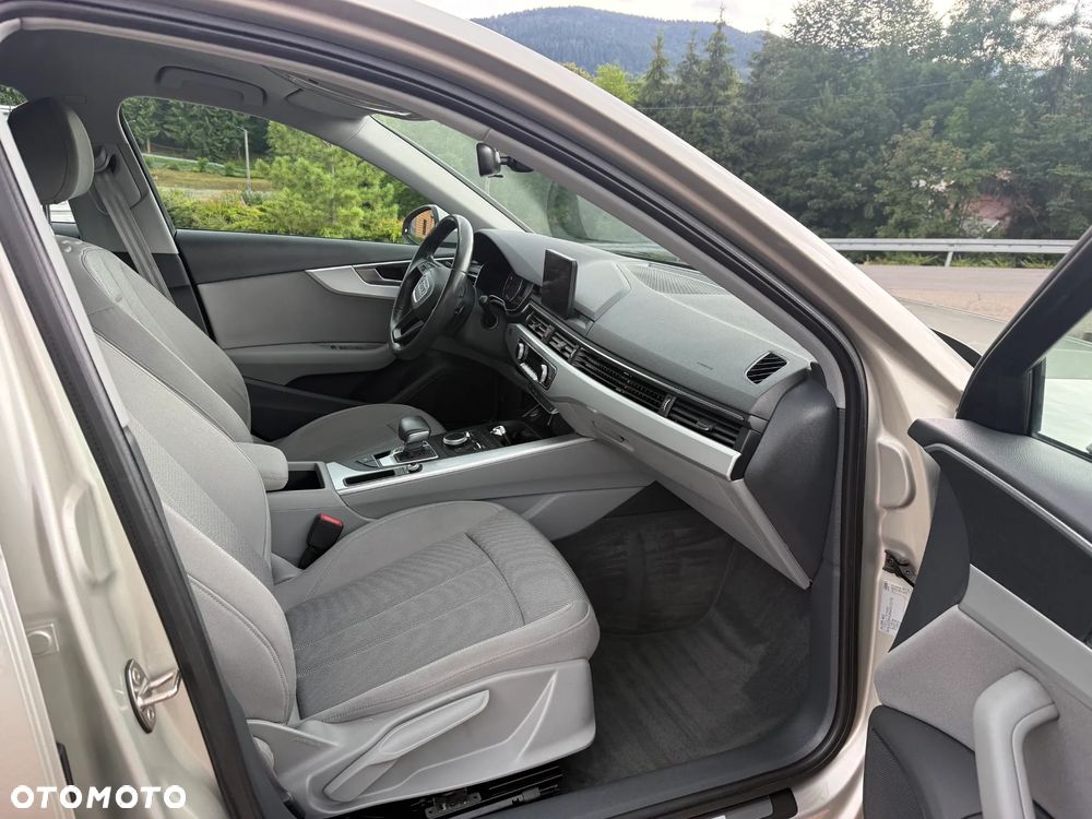 Audi A4 Avant 2.0 TDI ultra S tronic - 12