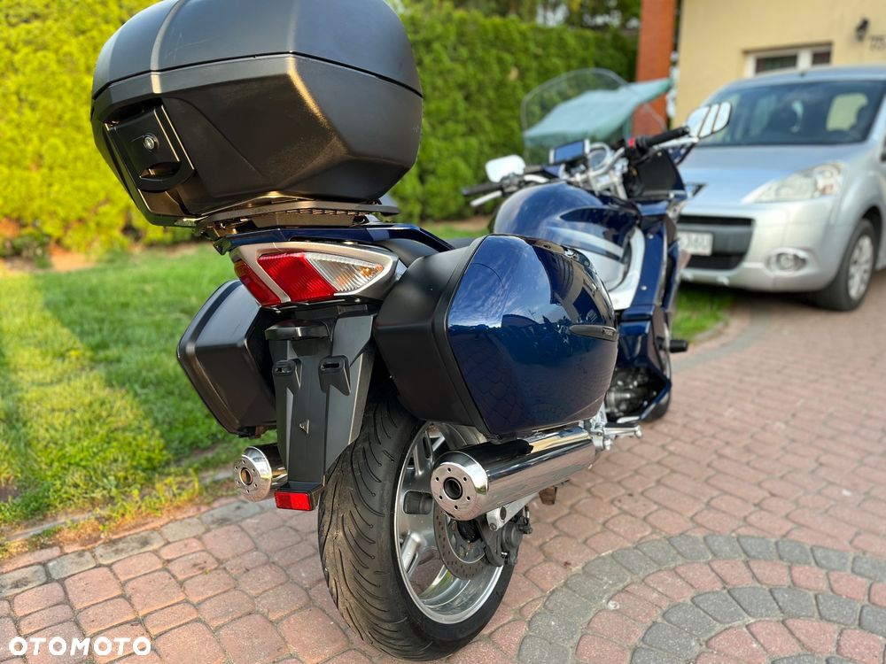 Yamaha FJR - 6