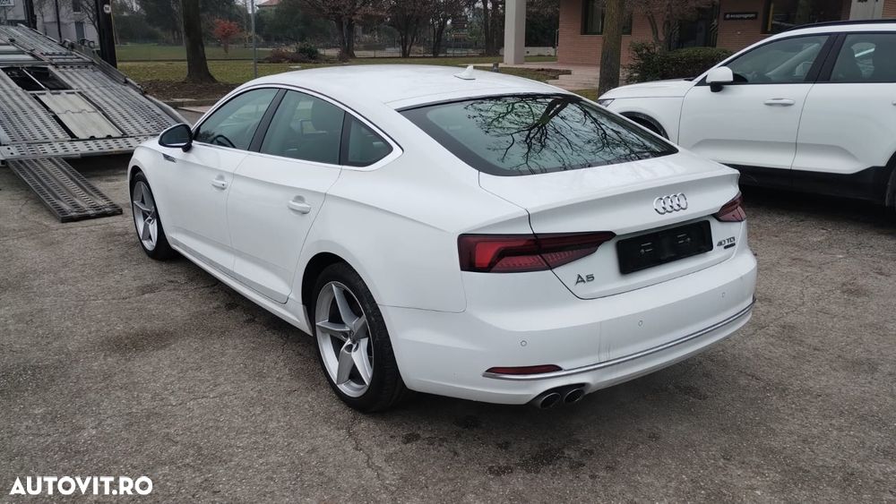 Audi A5 Sportback 40 TDI quattro S tronic sport - 4
