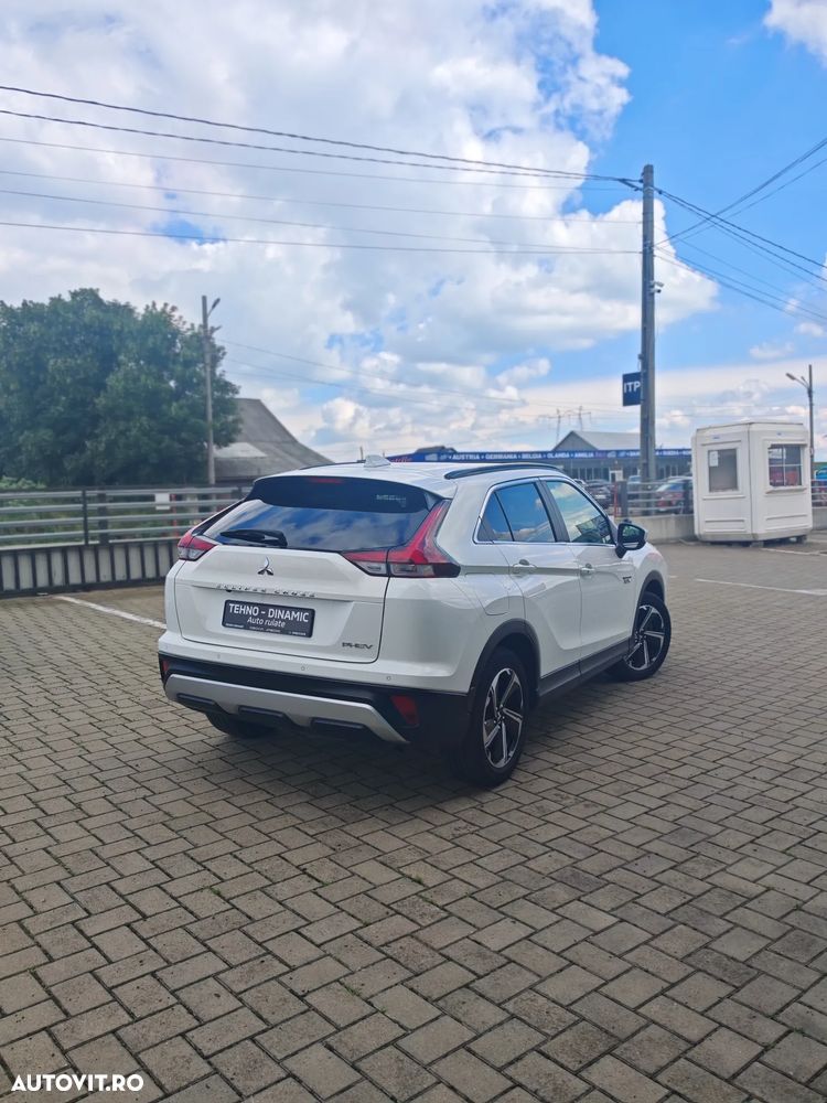 MITSUBISHI Eclipse Cross 2023 — imagine 5
