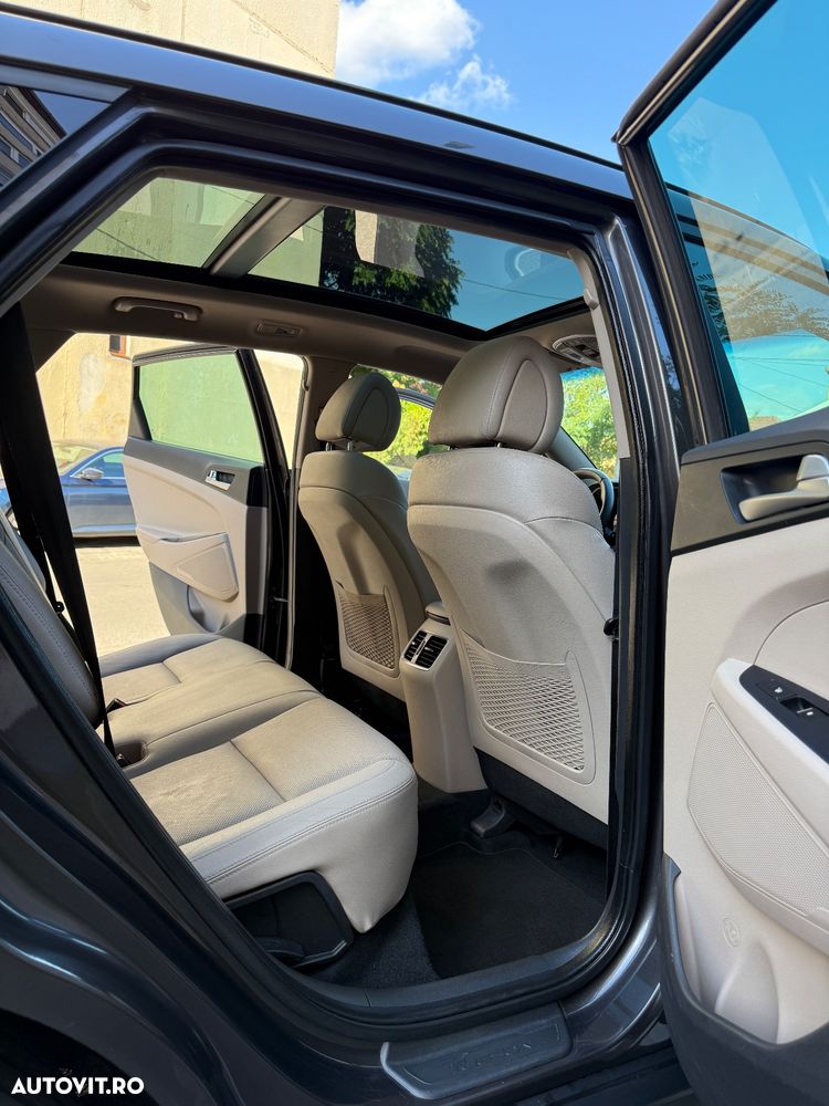 Hyundai Tucson 2.0 CRDI 2WD Style - 9