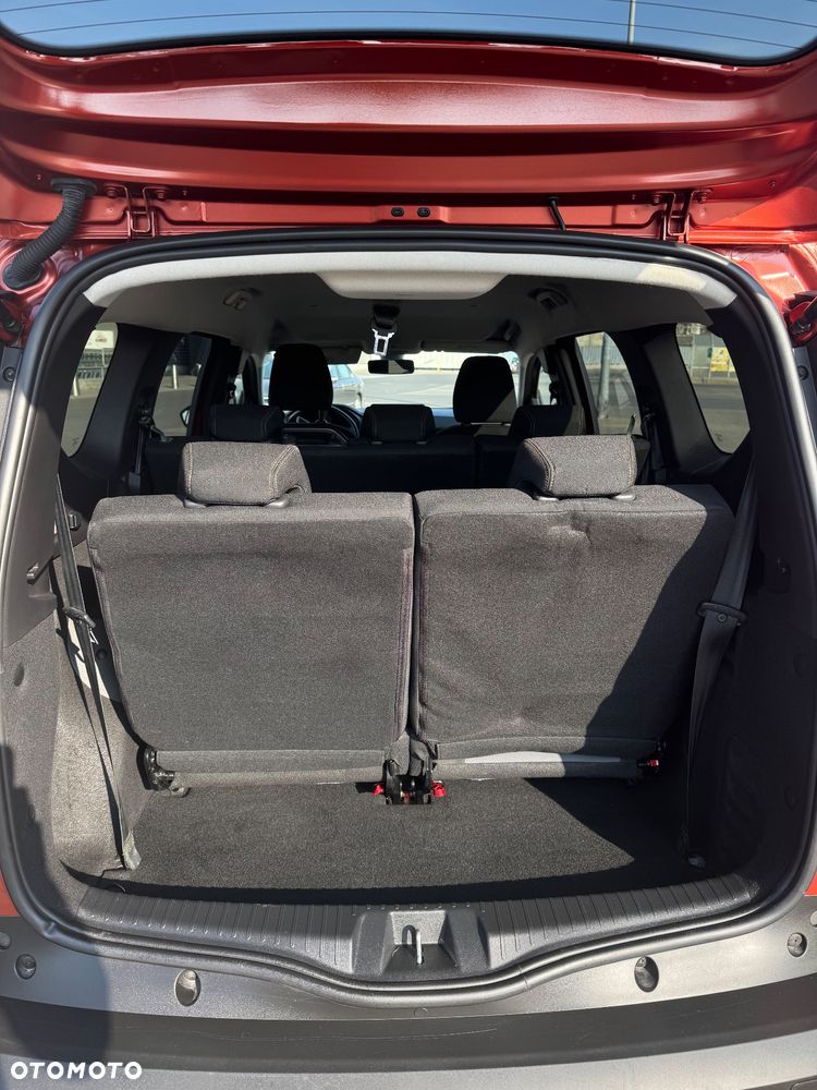 Dacia Jogger 1.0 TCe Expression 7os - 17