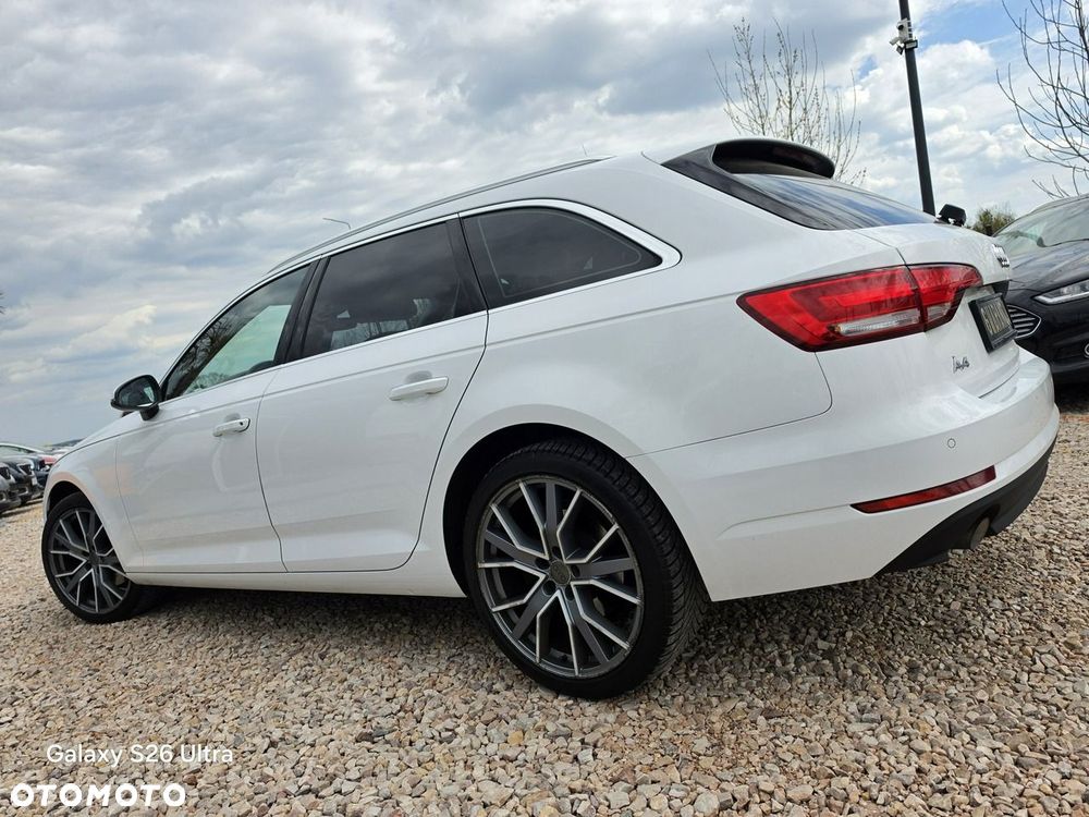 Audi A4 Avant - 13