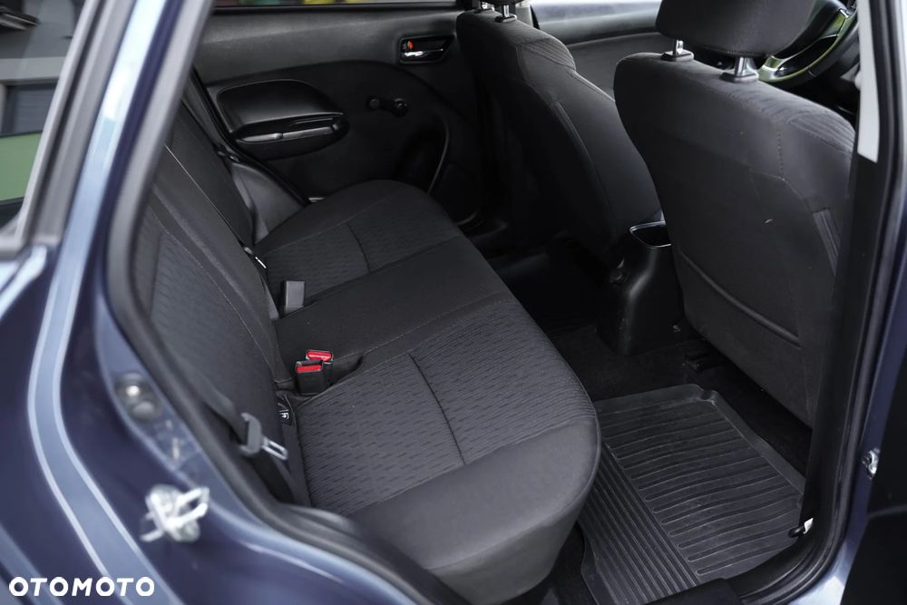 Suzuki Baleno 1.2 Dualjet Club - 22