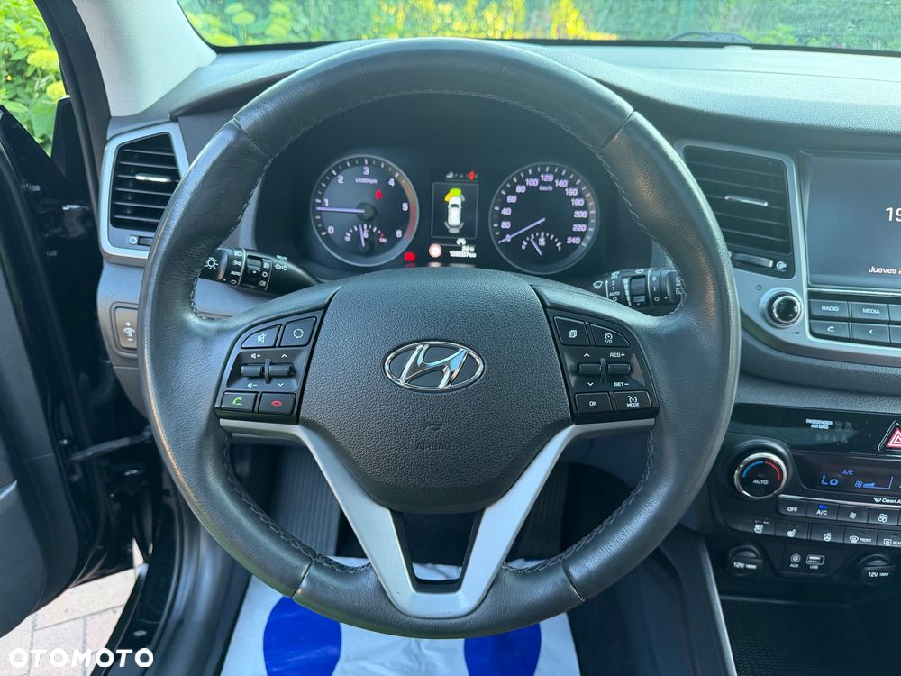 Hyundai Tucson 2.0 CRDi 4WD Intro Edition - 36