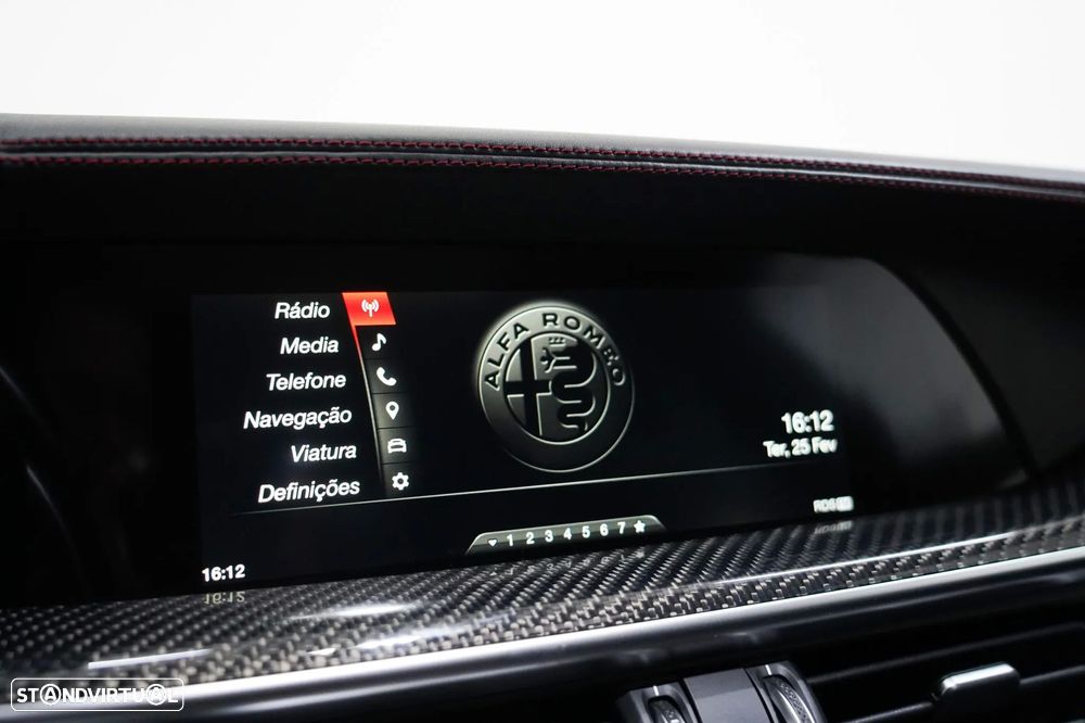 Alfa Romeo Stelvio 2.9 T Quadrifoglio AT8 Q4 - 13