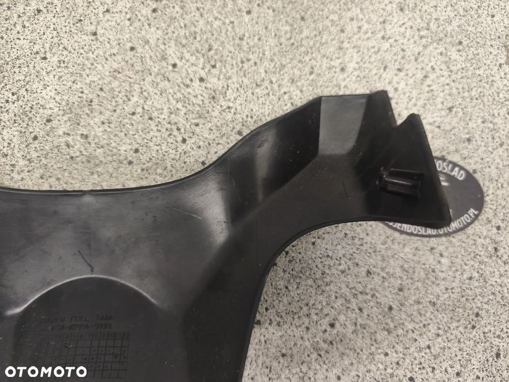 Nakładka na bak, osłona, wypełnienie, owiewka zbiornika paliwa Honda CBR125 CBR 125 JC34 - 11