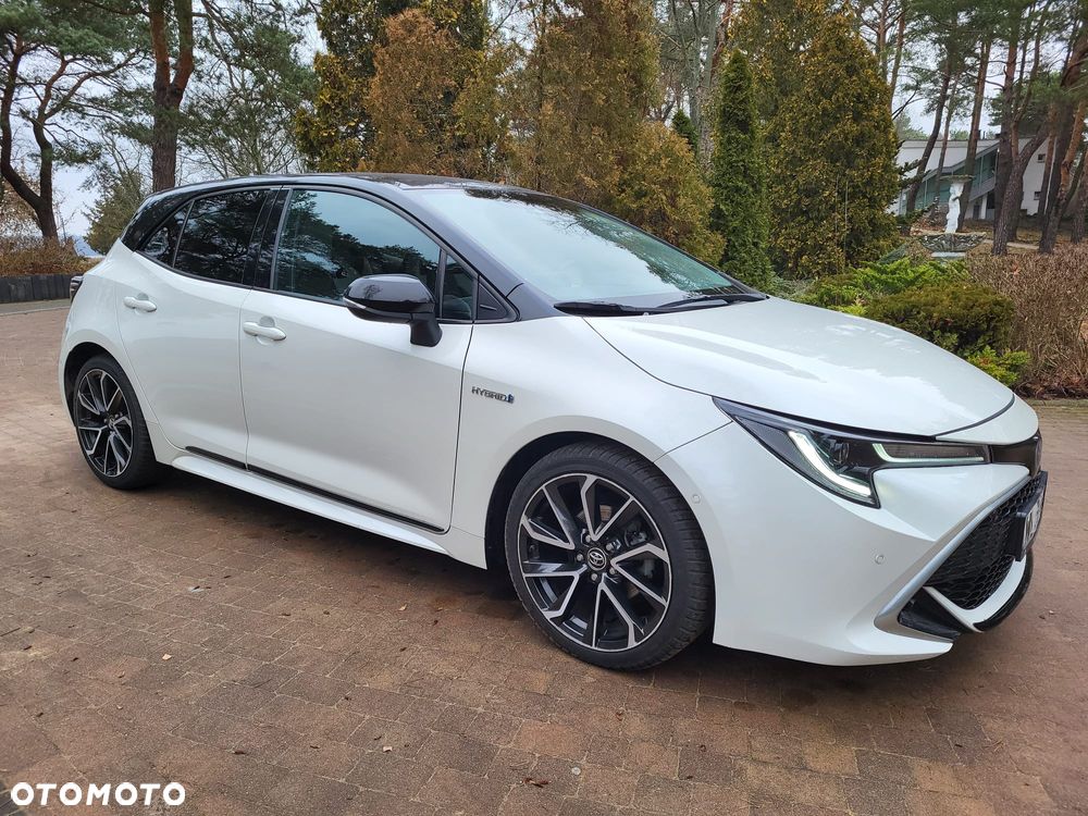 Toyota Corolla 1.8 Hybrid Team Deutschland - 1