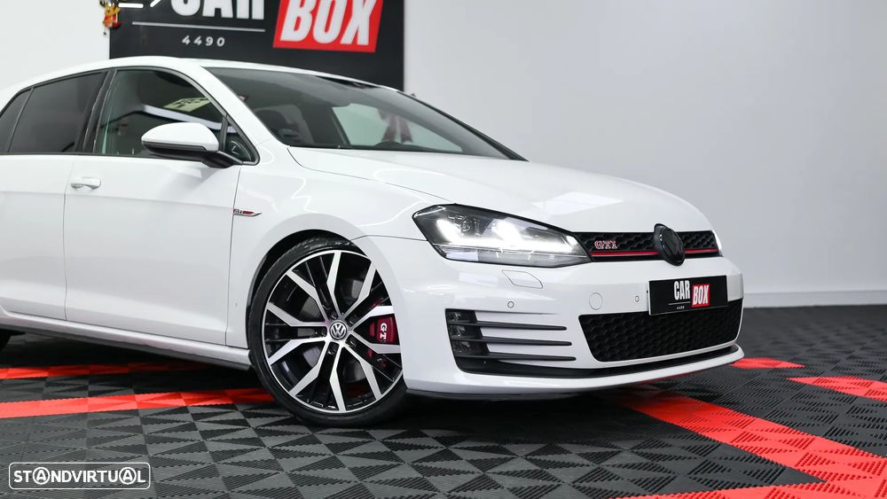 VW Golf 2.0 TSi GTi DSG Performance - 3