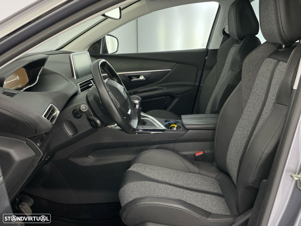 Peugeot 3008 1.2 PureTech Allure - 11