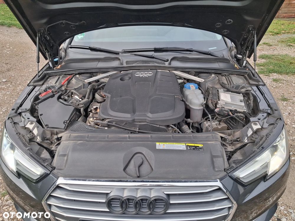 Audi A4 Avant 2.0 TDI - 19