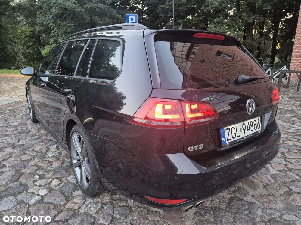 Volkswagen Golf 2.0 TDI BMT GTD DSG - 3