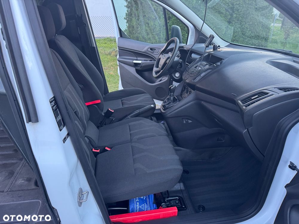 Ford Transit Connect - 22