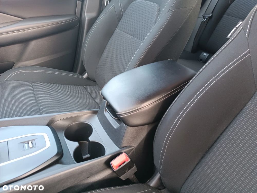 Nissan Qashqai - 12