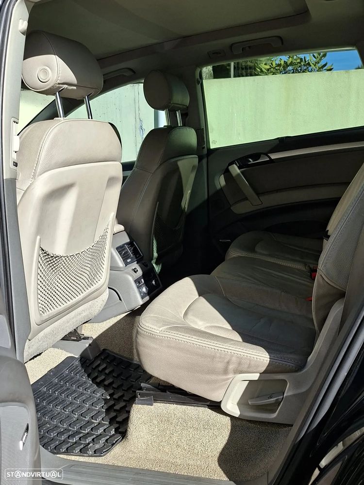 Audi Q7 3.0 TDI Sport Tiptronic - 7