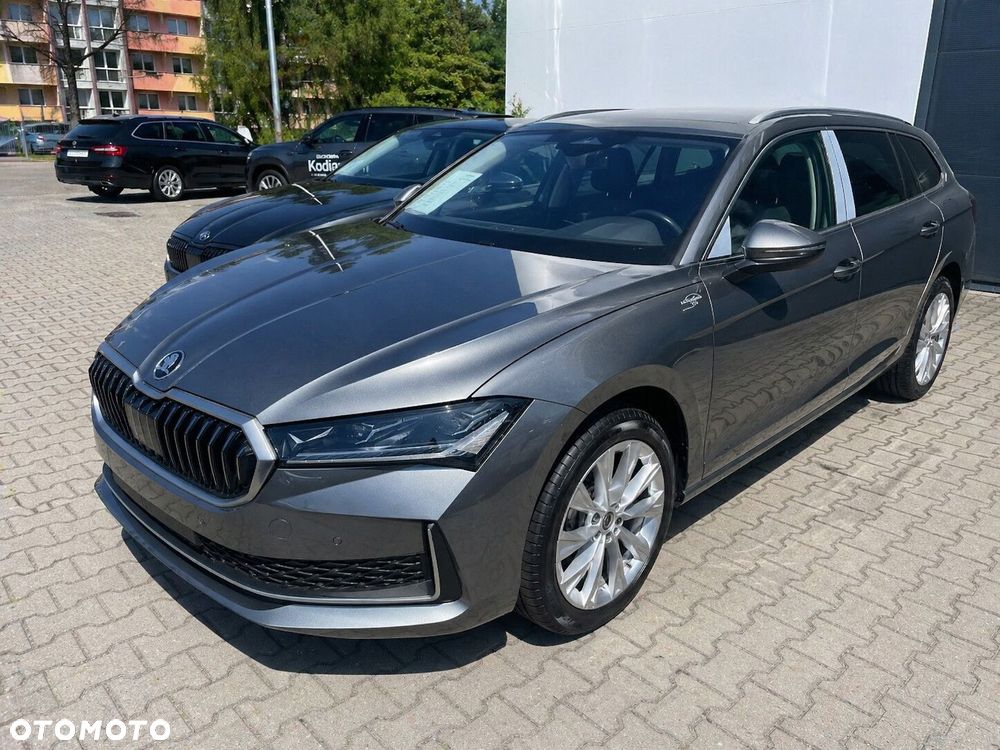 Skoda Superb 2.0 TDI SCR L&K DSG - 1