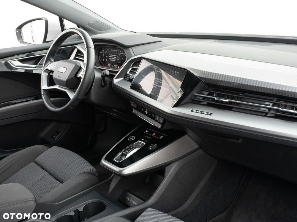 Audi Q4 e-tron 35 52kWh Advanced - 32