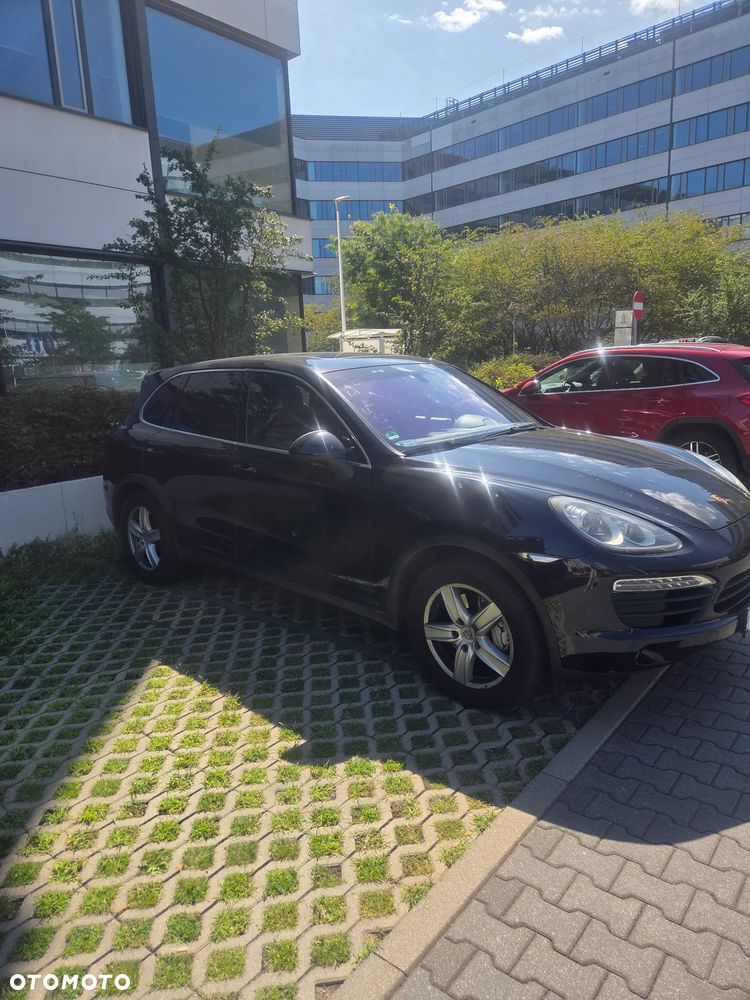 Porsche Cayenne - 8