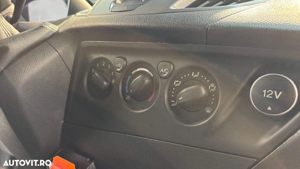 Ford Transit Custom - 8