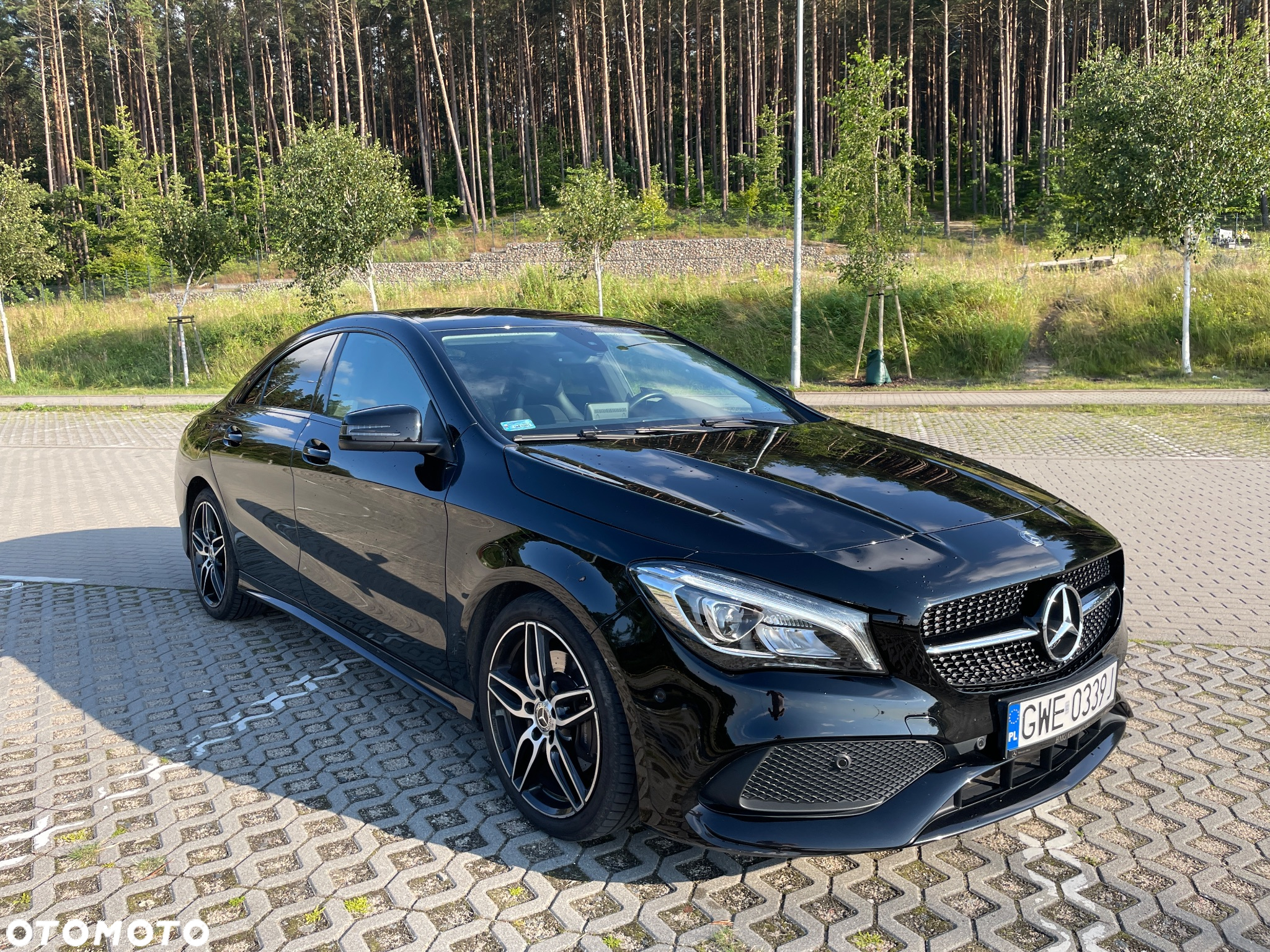 Mercedes-Benz CLA 220 4-Matic AMG Line - 6
