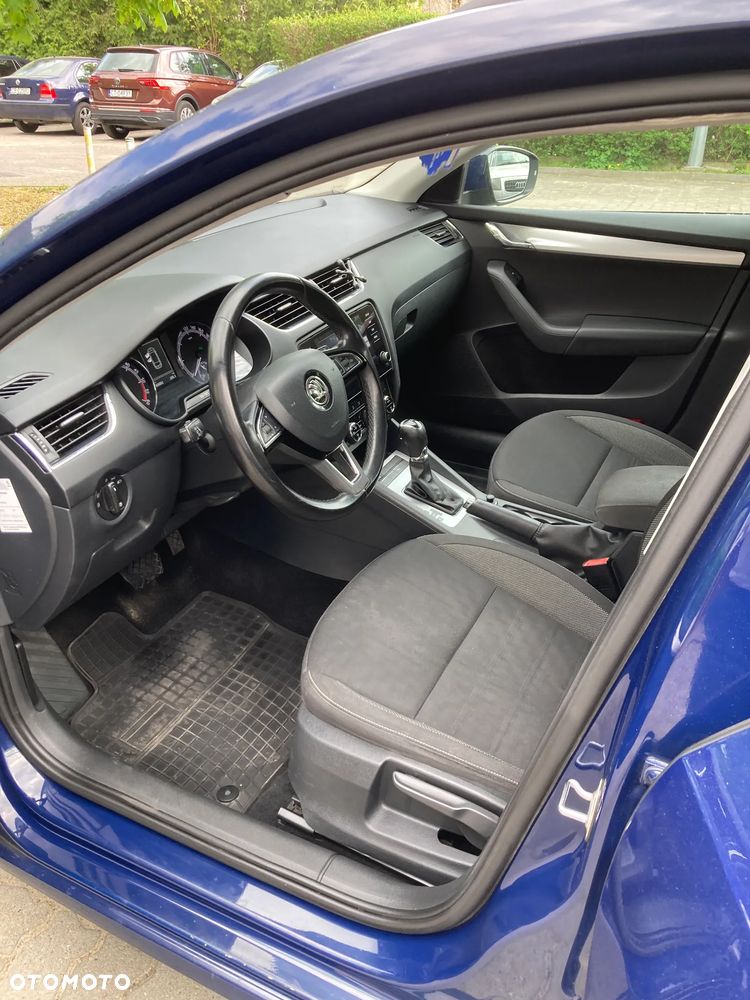 Skoda Octavia 2.0 TDI Style DSG - 9