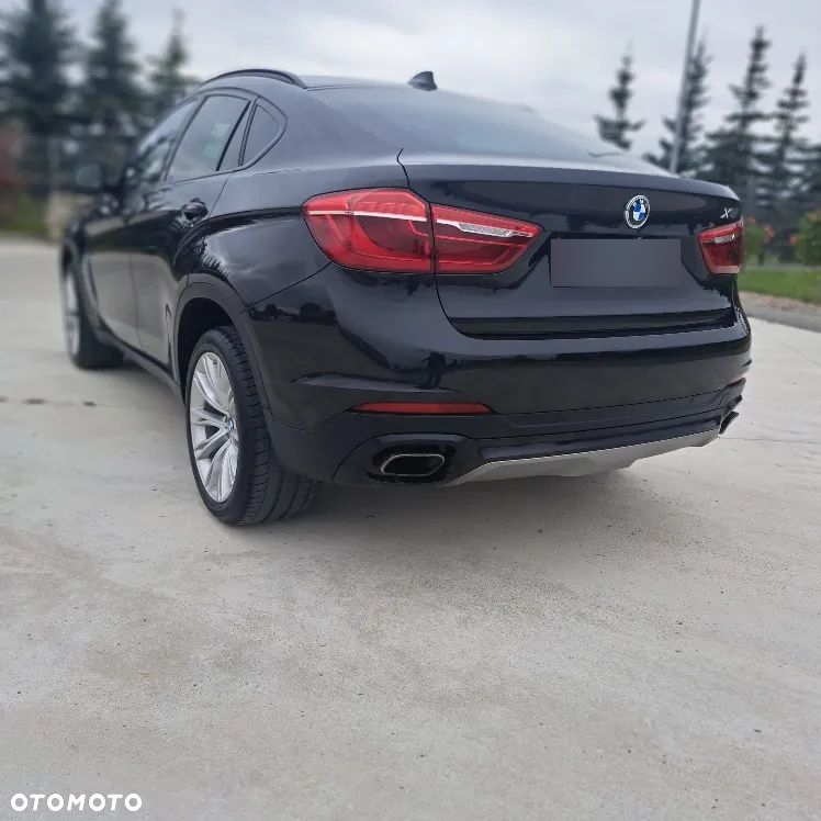 BMW X6 xDrive40d - 9
