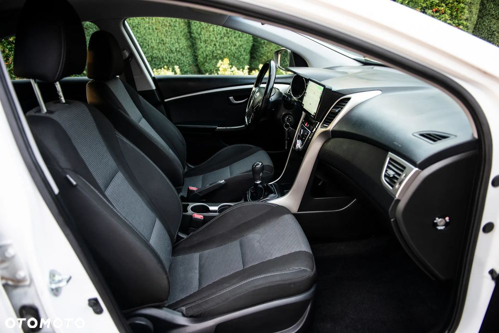 Hyundai i30 1.4 Style - 37
