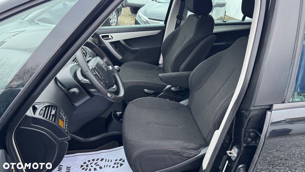 Citroën C4 Picasso - 11