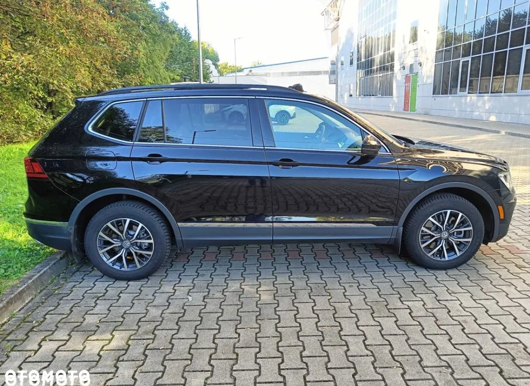 Volkswagen Tiguan - 2