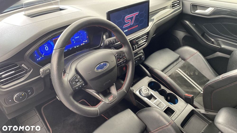 Ford Focus 2.3 EcoBoost ST X - 10
