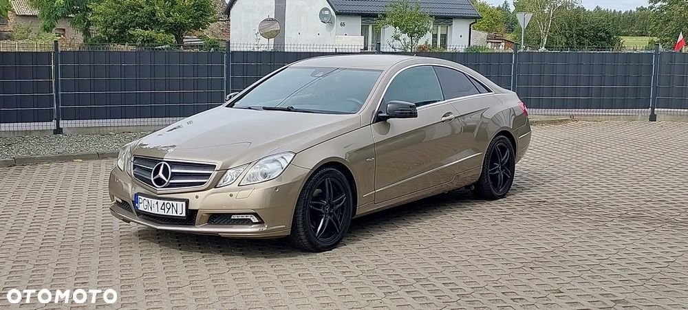 Mercedes-Benz Klasa E - 16