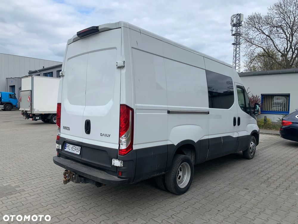 Iveco 35-140 doka, 7 osób, bliźniaki, 2019r. - 7