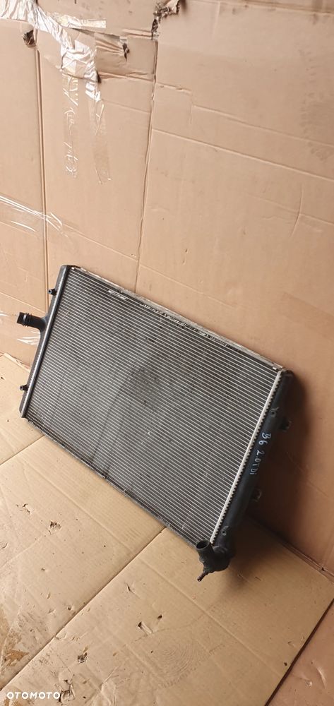 Chłodnica wody płynu VW Passat B6 2.0 TDI 3C0121253Q - 4