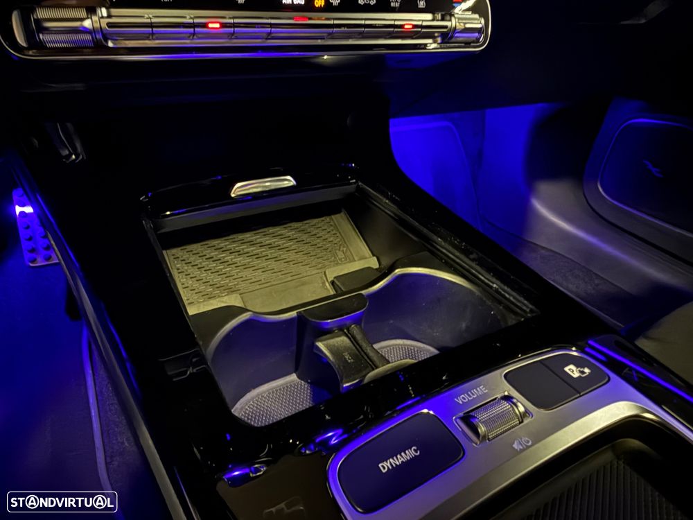 Mercedes-Benz A 250 e 8G-DCT AMG Line - 25