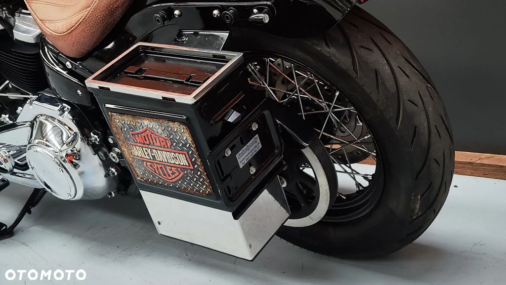 Harley-Davidson Softail Slim - 17