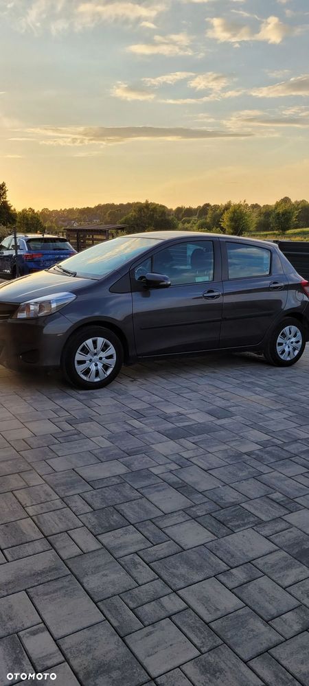 Toyota Yaris 1.0 Active - 17