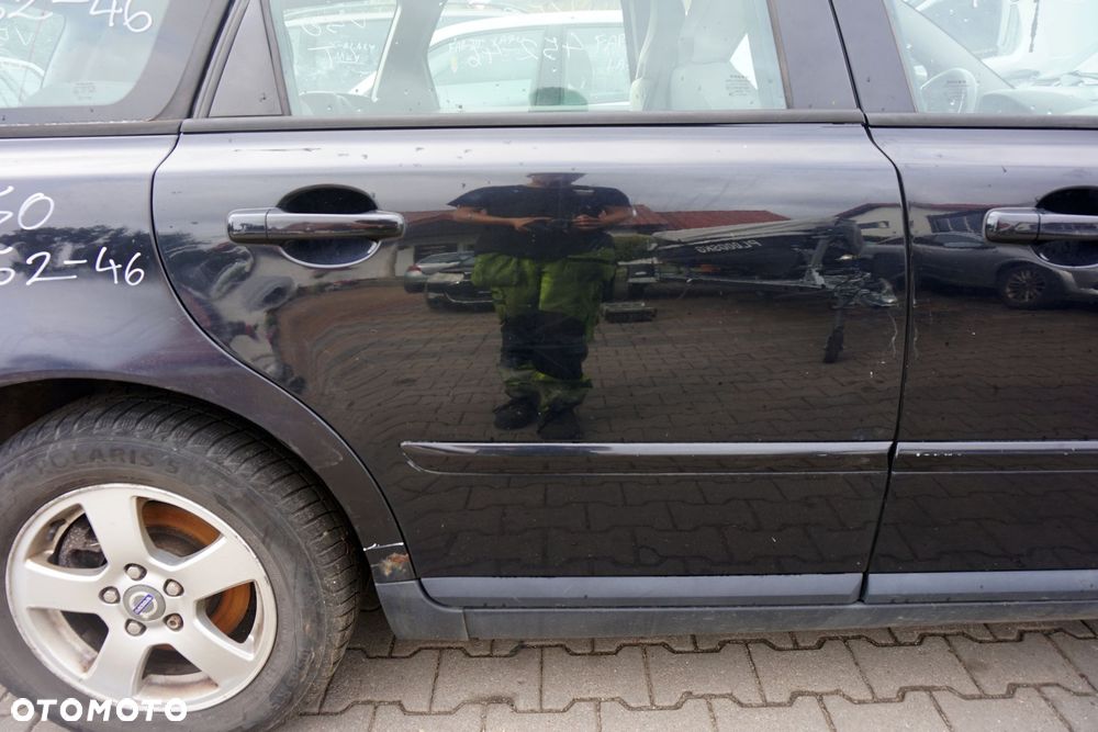 DRZWI TYLNE PRAWE V50 LIFT KOMBI 452-46  CZARNY VOLVO 2007-2012 - 2