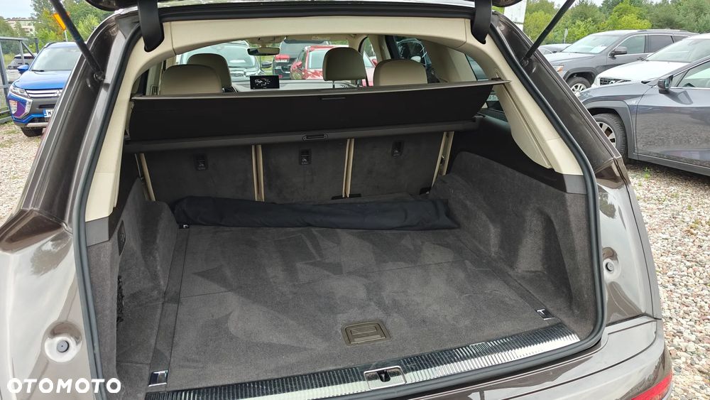 Audi Q7 3.0 TDI Quattro Tiptronic - 35