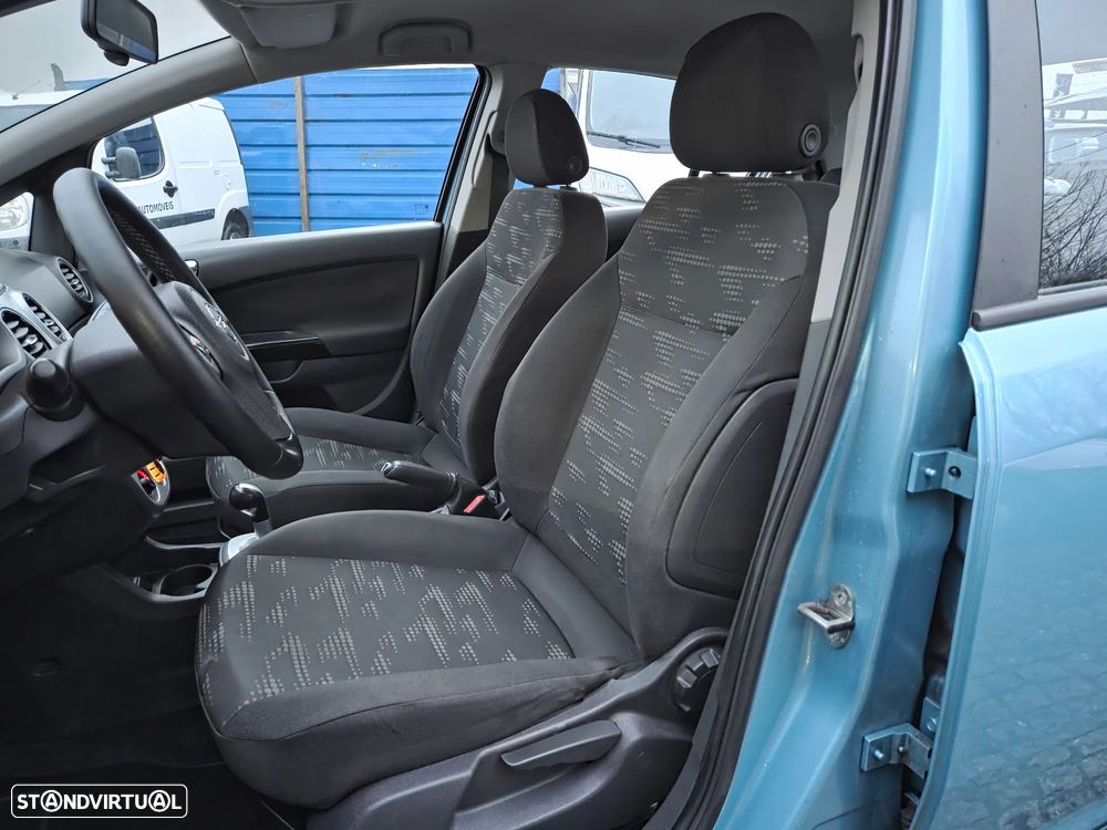 Opel Corsa 1.2 Connect Easytronic - 11