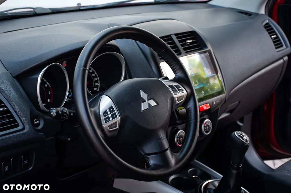 Mitsubishi ASX 1.6 Invite Navi - 24