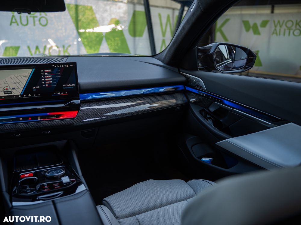 BMW M5 xDrive AT PHEV - 26