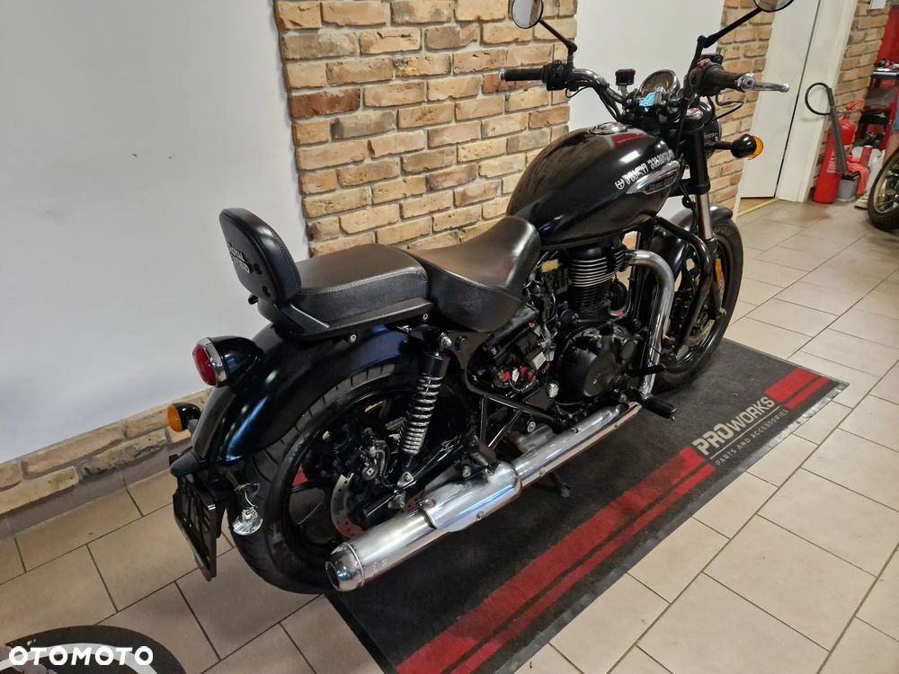 Royal Enfield Meteor - 3