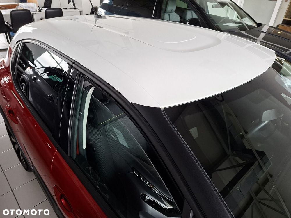 Citroën C3 1.2 PureTech Shine EAT6 - 10