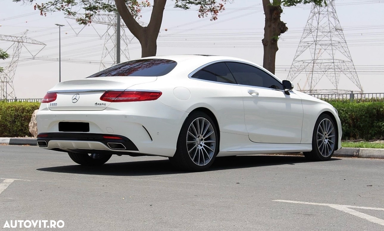 Mercedes-Benz S 500 4MATIC Coupe Aut - 3